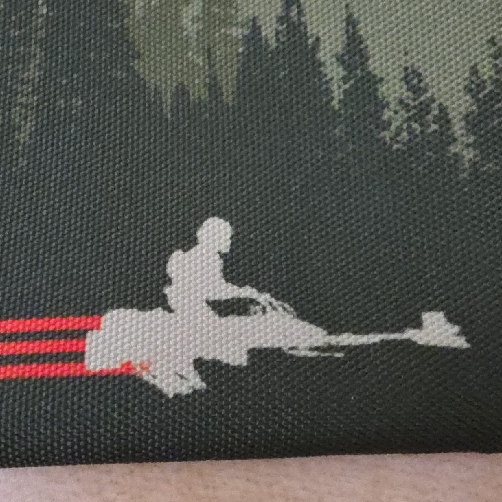 Loungefly Star Wars Forest Green and Red Cosmetic Bag - Picture 8 of 8